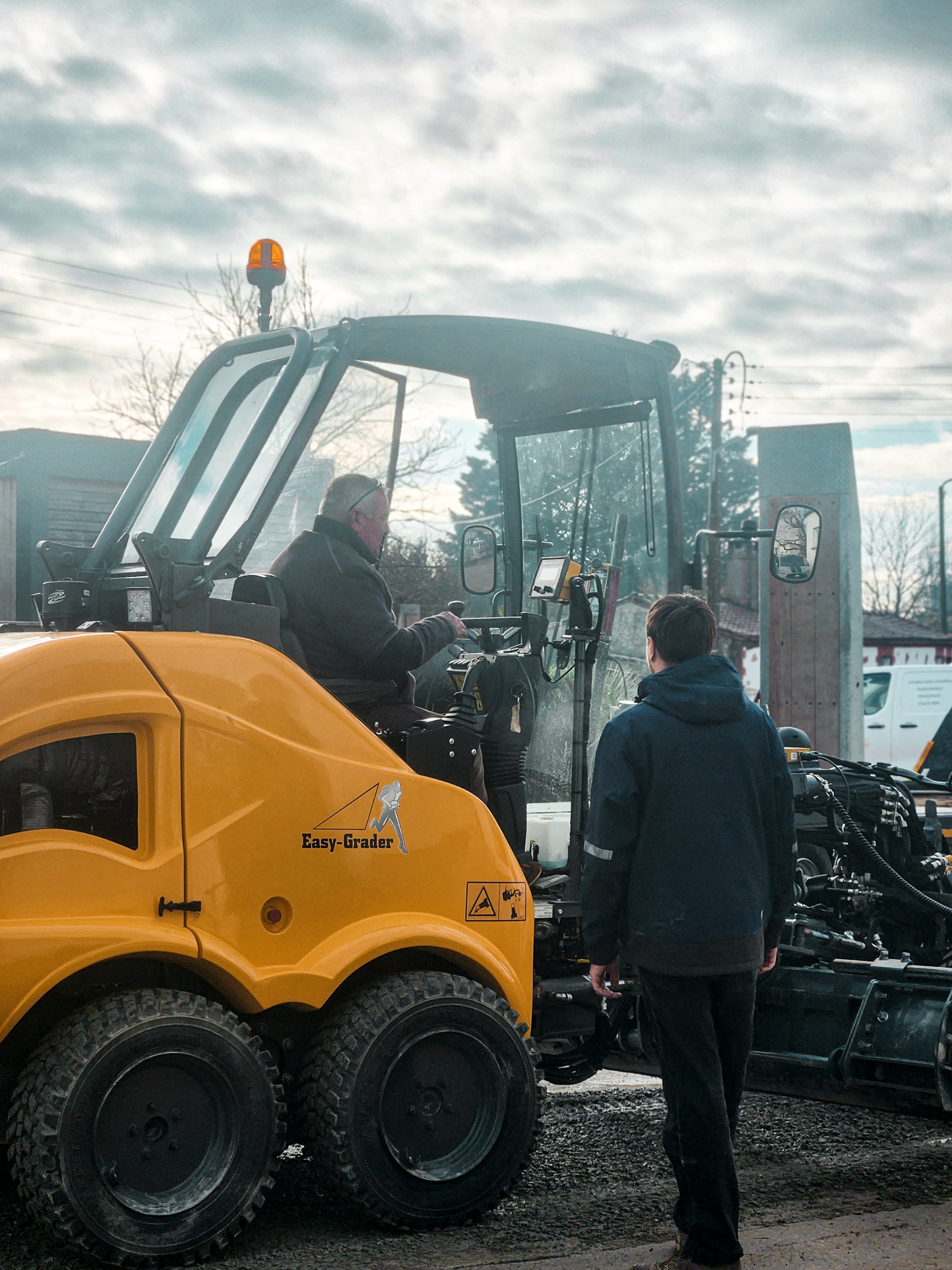 Tp 360 Assainissement La Chevroliere Niveleuse Papa Et Martin 0000 20250204 110102.jpg