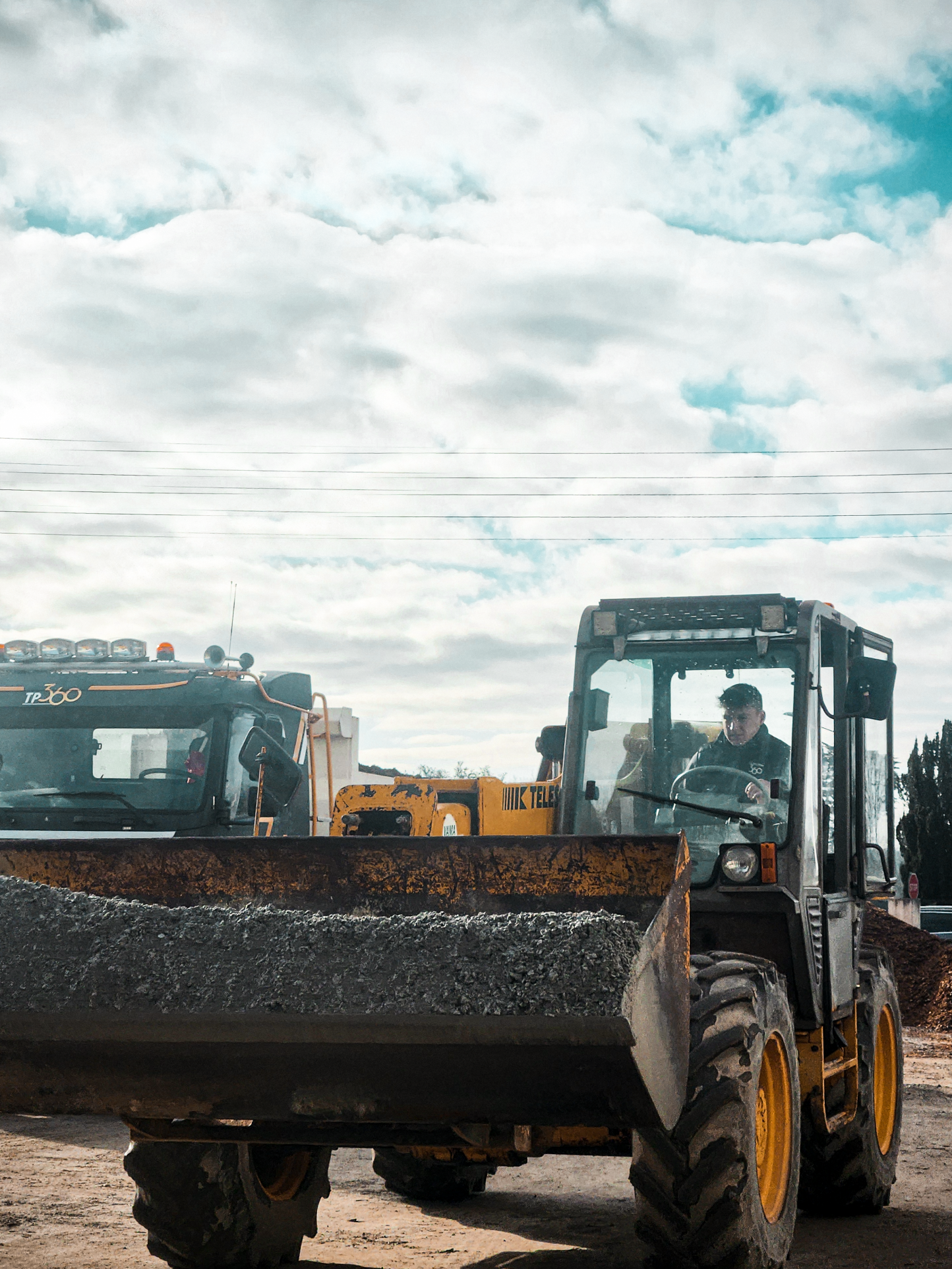 Tp 360 Assainissement La Chevroliere Niveleuse Papa Et Martin 0003 20250204 110152.jpg