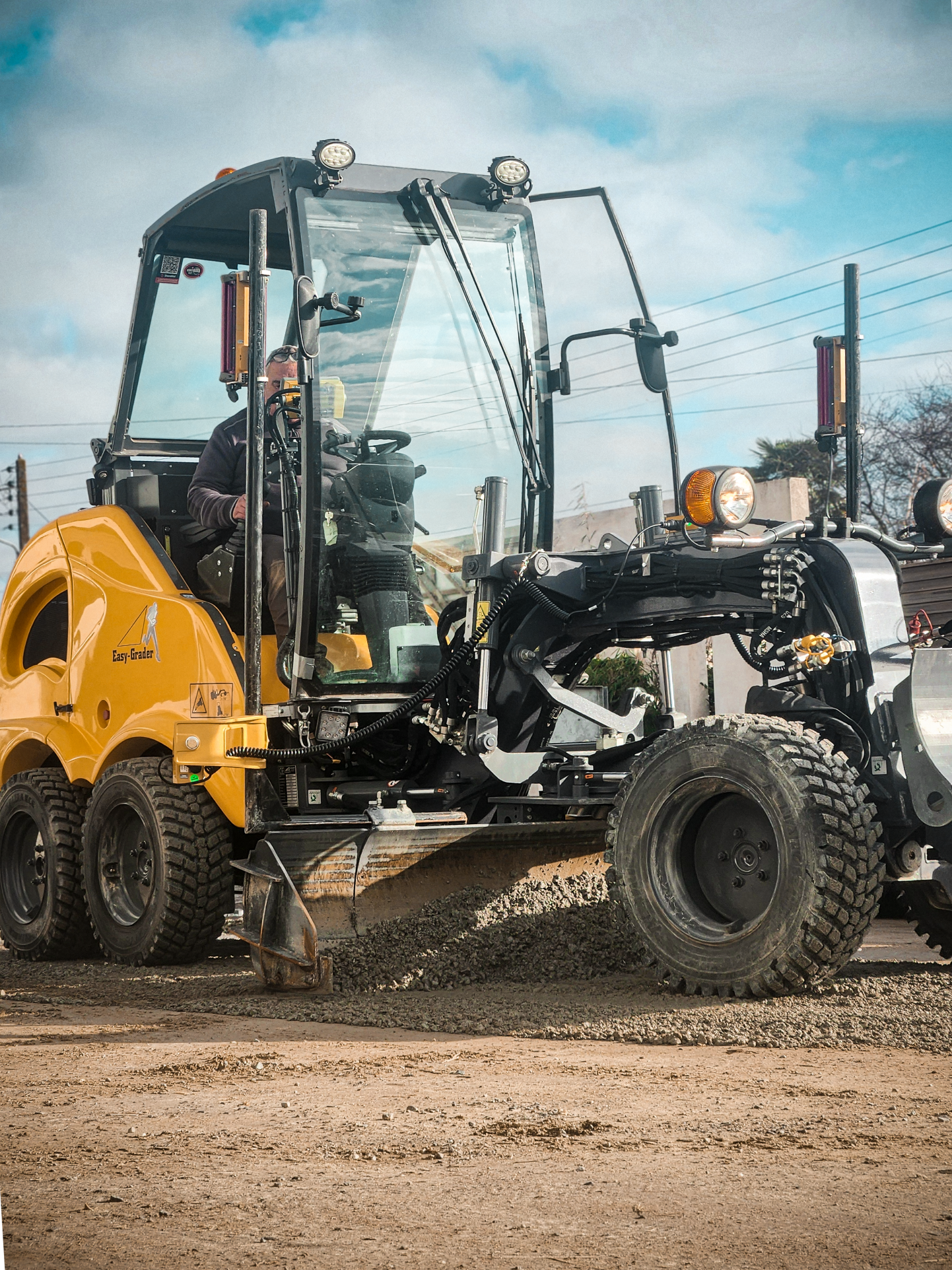 Tp 360 Assainissement La Chevroliere Niveleuse Papa Et Martin 0007 20250204 110813.jpg